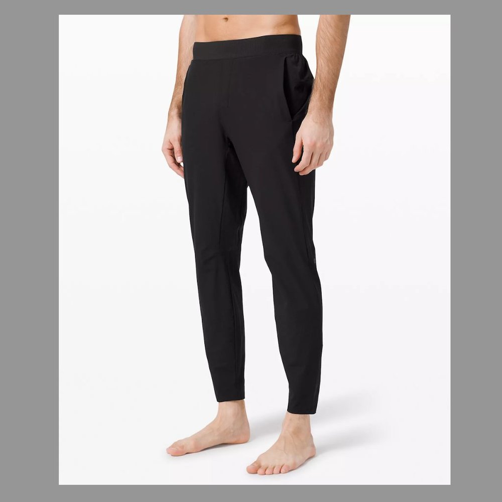 LULULEMON Men's 'In Mind' Black Pant Size: Medium